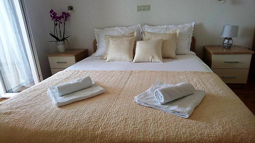 Apartment Vanja Тучепи Екстер'єр фото
